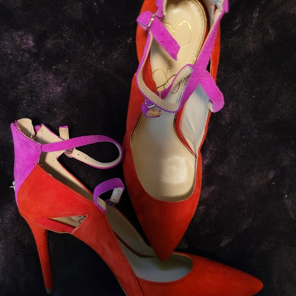 Women's Shoes - Picture 15 of 16